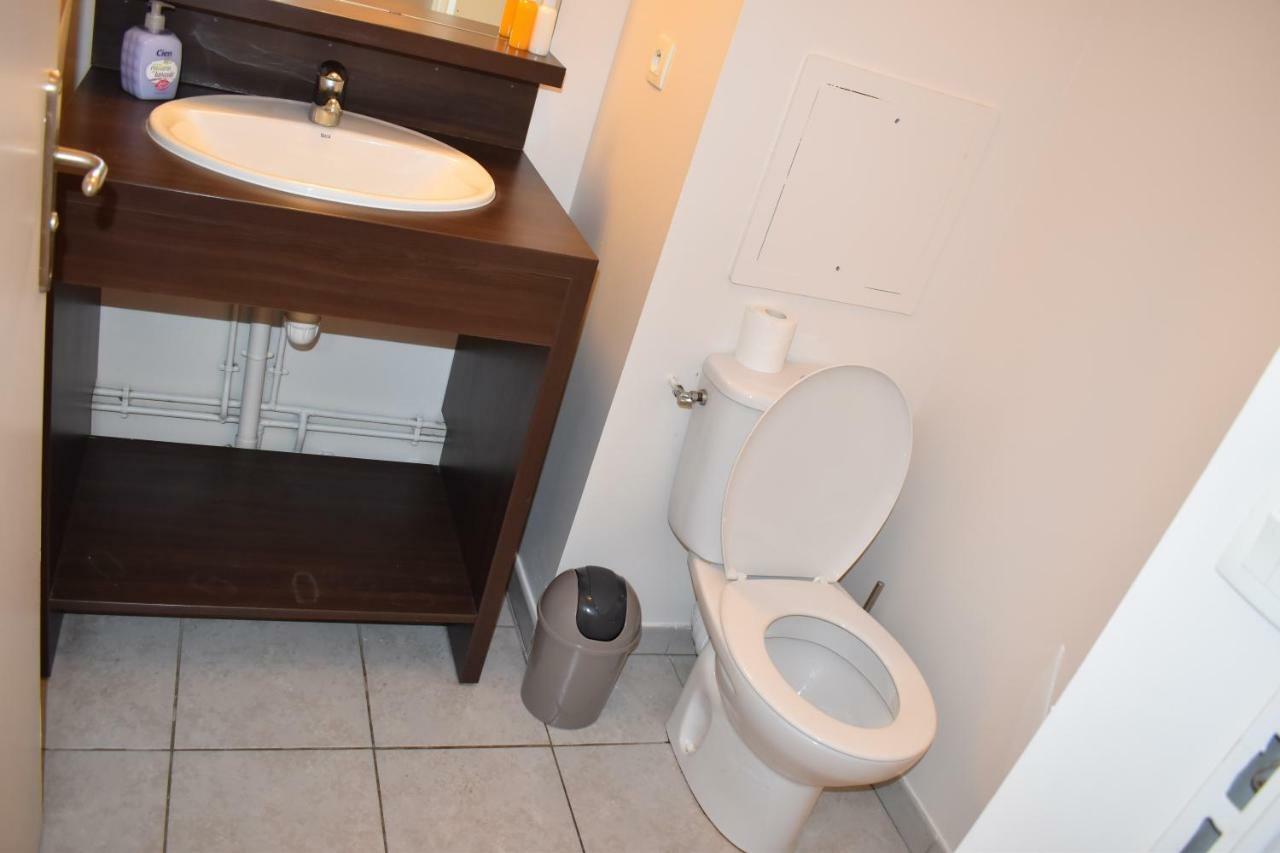 Duplex A 1 Kilometre De Disneyland Paris Монтеврен Экстерьер фото